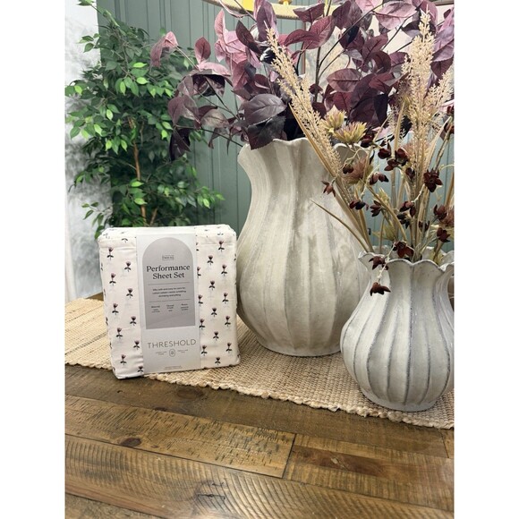 Twin/Twin XL Printed Performance 400 Thread Count Sheet Set Tulip Toss - NEW - Picture 2 of 7